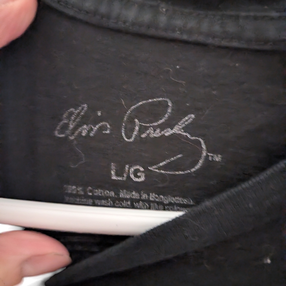 2/22$ Elvis Black Graphic Tee - Picture 3 of 3